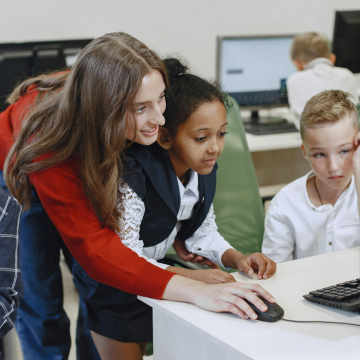 ogrenmenin-yeni-super-kullanicilari-ai-ogrenciler-ve-ogretmenlerin-gundeminde Öğrenmenin Yeni “Süper Kullanıcıları”: AI öğrenciler ve öğretmenlerin gündeminde